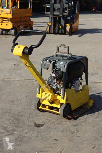 Валяк Neuson Vibroplate DPU 3060Hts