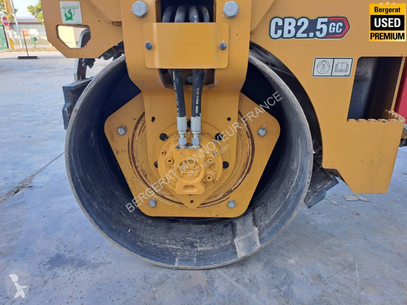 Валяк Caterpillar CB2.5GC