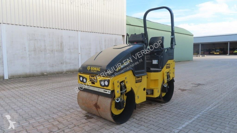 Валяк Bomag AD-5