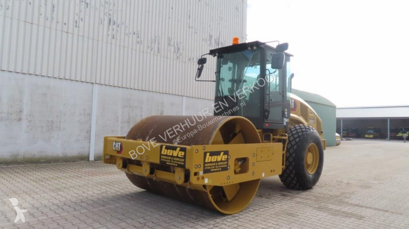 Валяк Caterpillar CS12