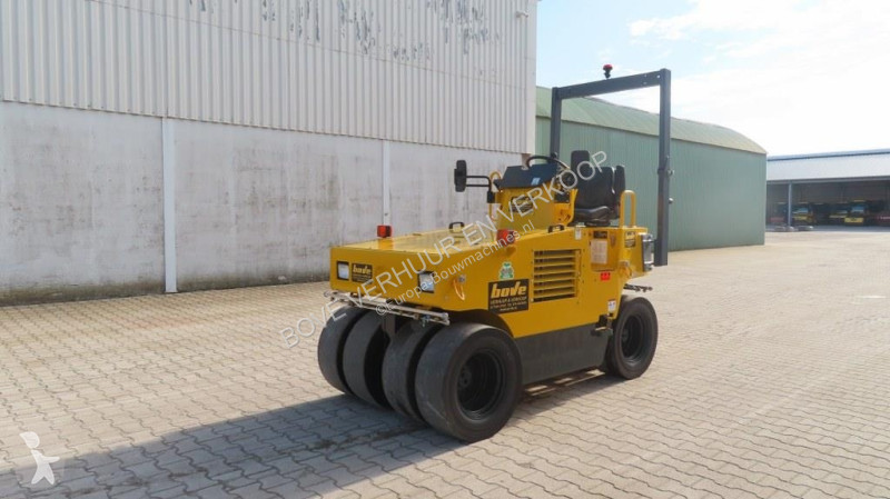 مدحلة Sakai TS160-4