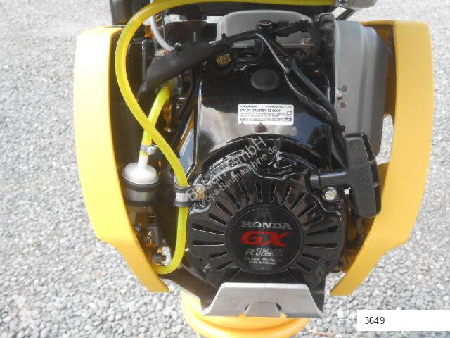 Zhutňovač Bomag BT 65