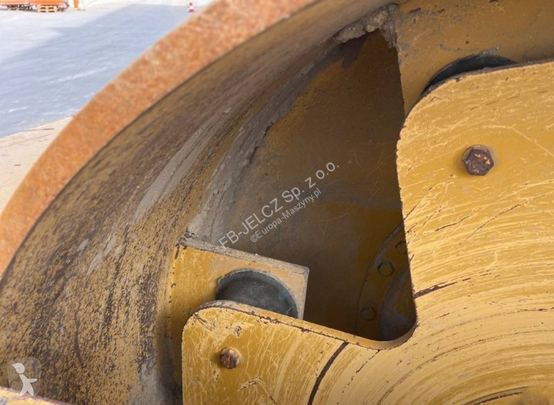 Compactador Caterpillar Vibrating Compactor CAT
