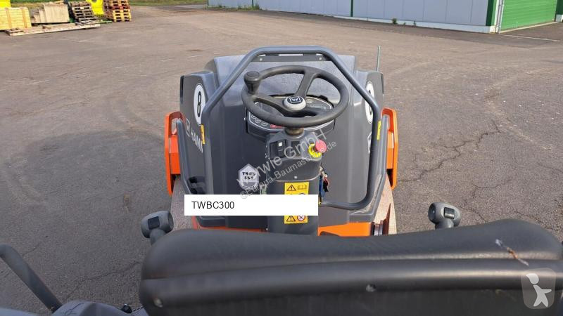 Compactador Hamm 13i