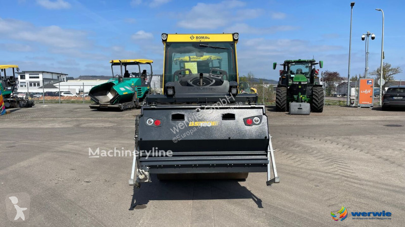 Compactador Bomag AP-4V