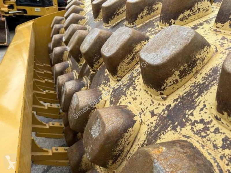 مدحلة Caterpillar CP12 GC