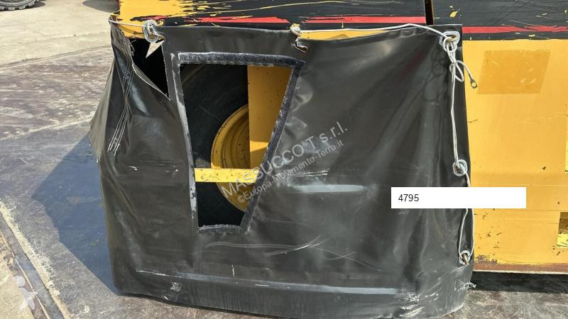 Compactador Caterpillar PS-300B