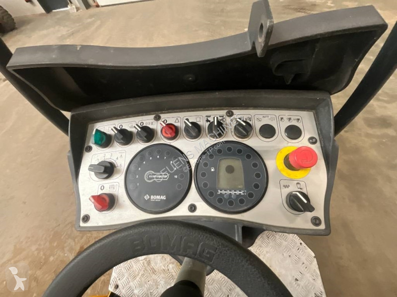 Compactor Bomag AD-5