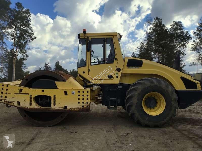 Compactador Bomag DI-4