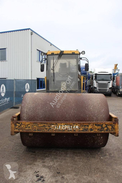 Compactor Caterpillar CS-563C