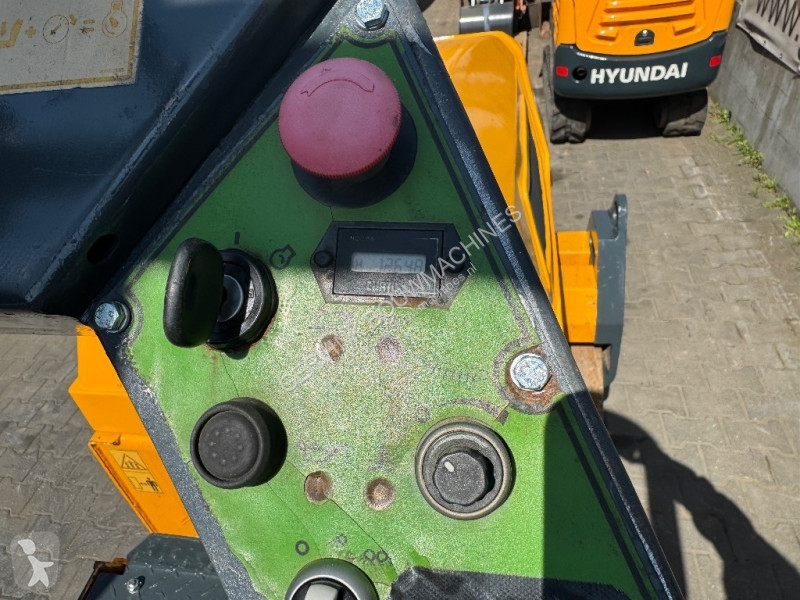 Compactor Terex