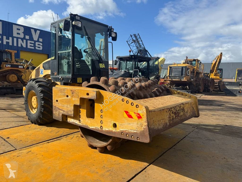 Zhutňovač Caterpillar CP 76