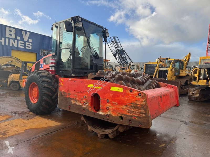 Zhutňovač Caterpillar CP 74