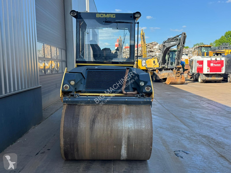 مدحلة Bomag 5