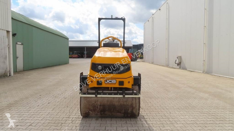 Compactador JCB