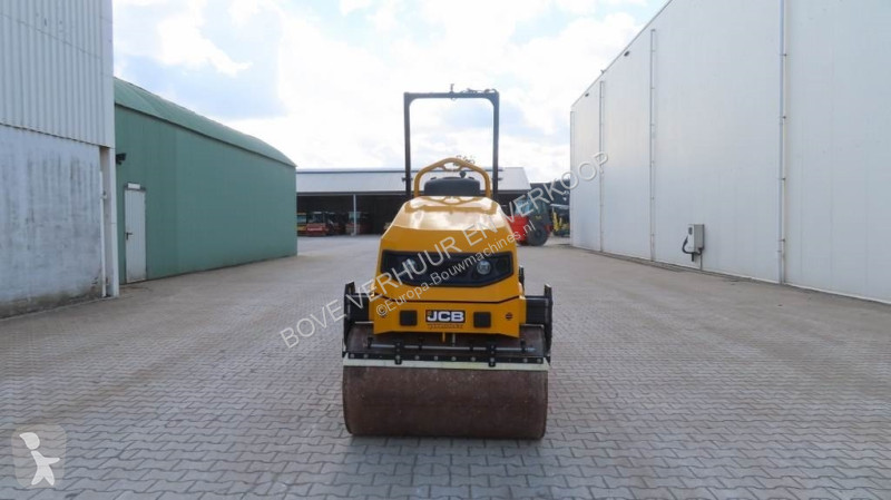 Compactador JCB