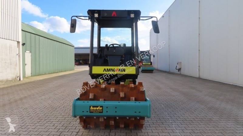 مدحلة Ammann ARS30