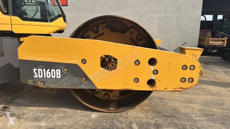 Compactador Volvo SD160B
