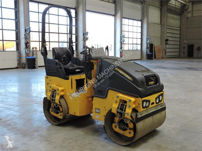 مدحلة Bomag