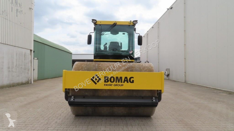 Compactador Bomag BW213 D-5 PL