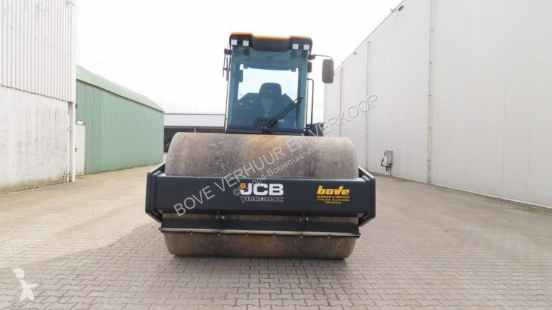 Compactador JCB VM118D