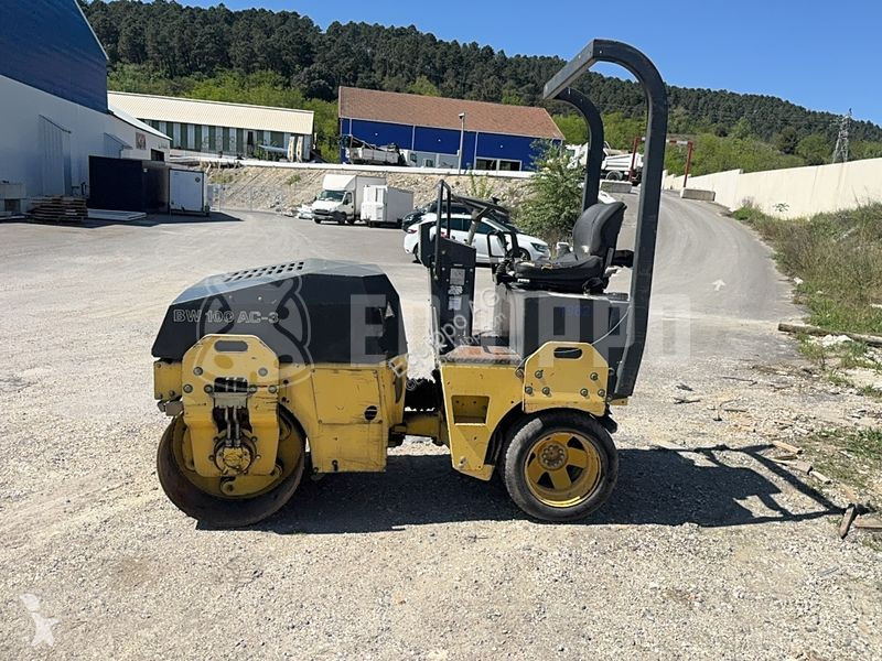 Zhutňovač Bomag AC3