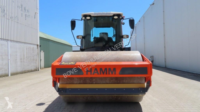 Compactador Hamm HC110i