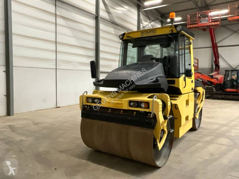 مدحلة Bomag BW 174 A P AM