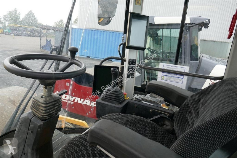 Jordstamper Volvo SD 115 B