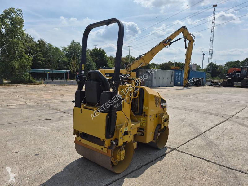 Jordstamper Caterpillar CB1.7