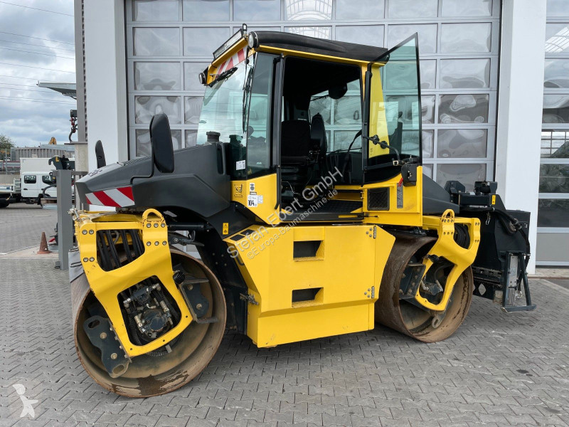 Compactador Bomag AP4 / nur 1.565h / Asphalt...