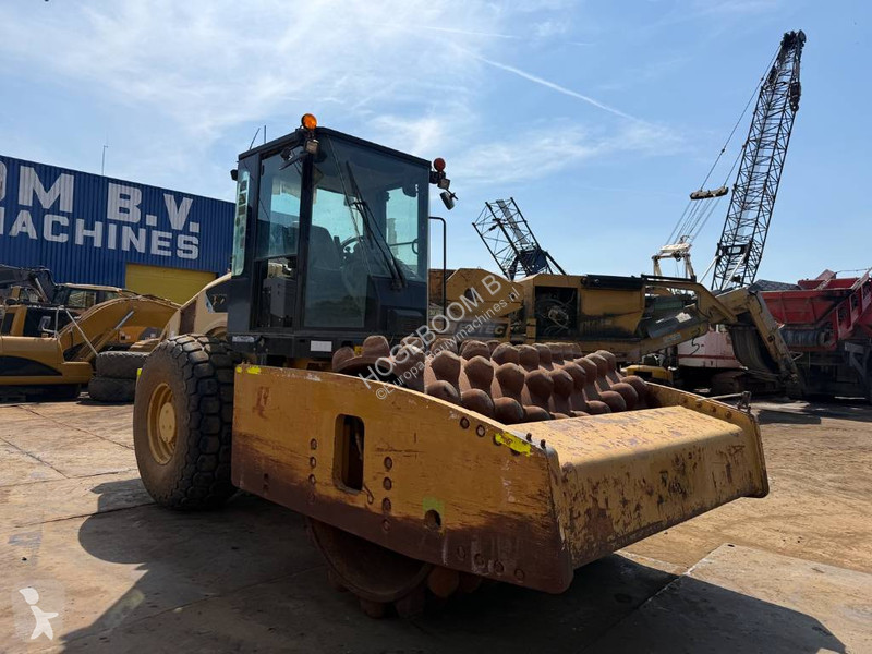 Zhutňovač Caterpillar CP 76