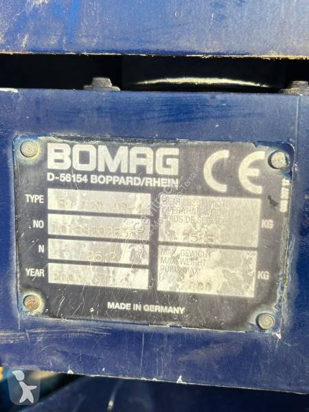 مدحلة Bomag