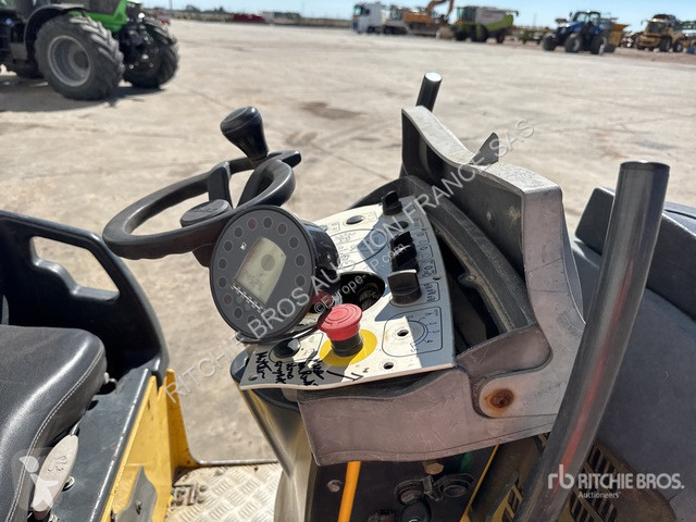 Compactador Bomag