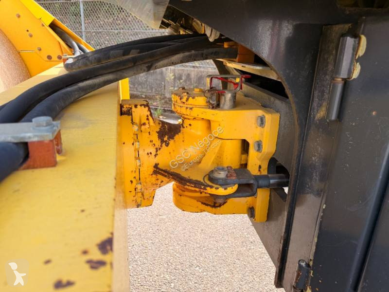 مدحلة Bomag BW216 D-4