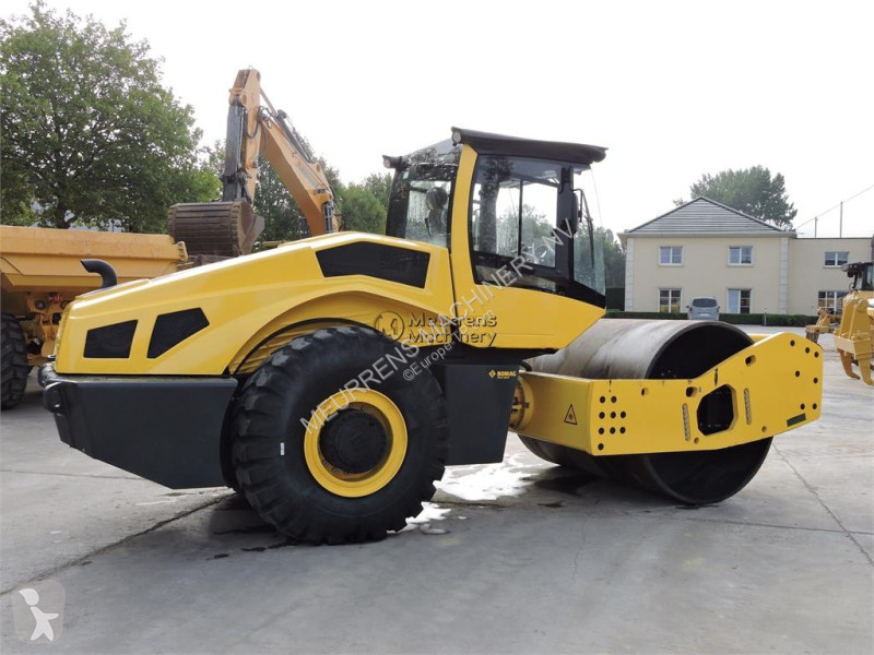 Walec Bomag BW226-5CL