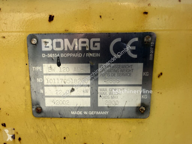 Compactador Bomag AD3