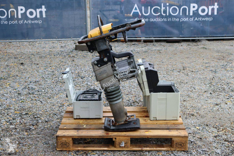 Compacteur Neuson Rammer AS50e