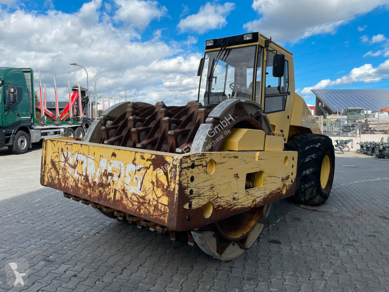Compactador Bomag BW 225 D-3 / 2001 / nur...