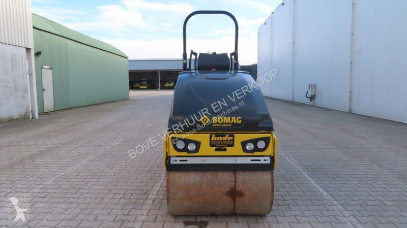 Валяк Bomag AD-5