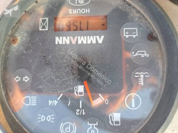 Валяк Ammann AV40