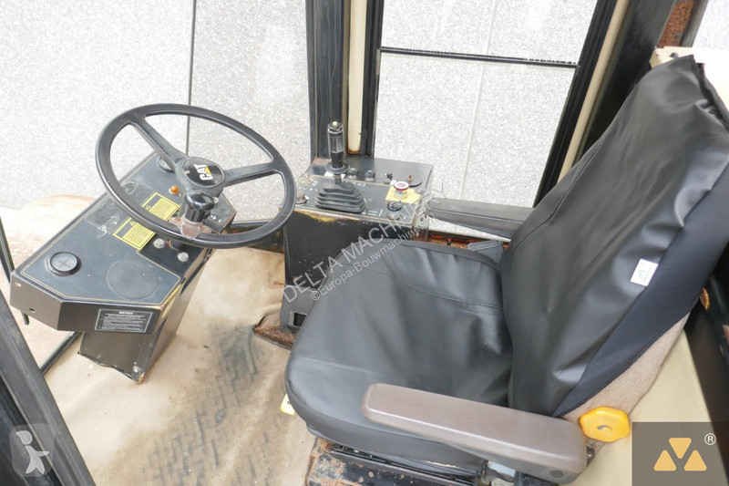 Compactador Caterpillar CS433C