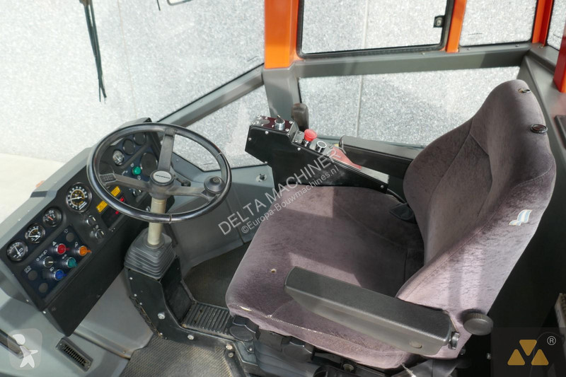 Jordstamper Dynapac