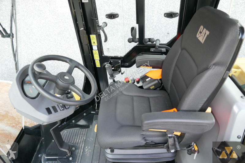 Compactador Caterpillar CS10GC