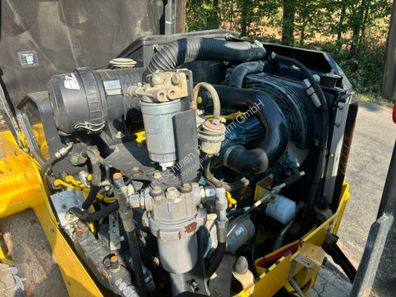 Jordstamper Bomag AD-5