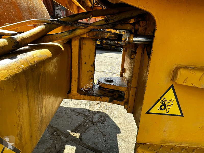 Wals  BOMAG BW 212 Wals with vibration 12T