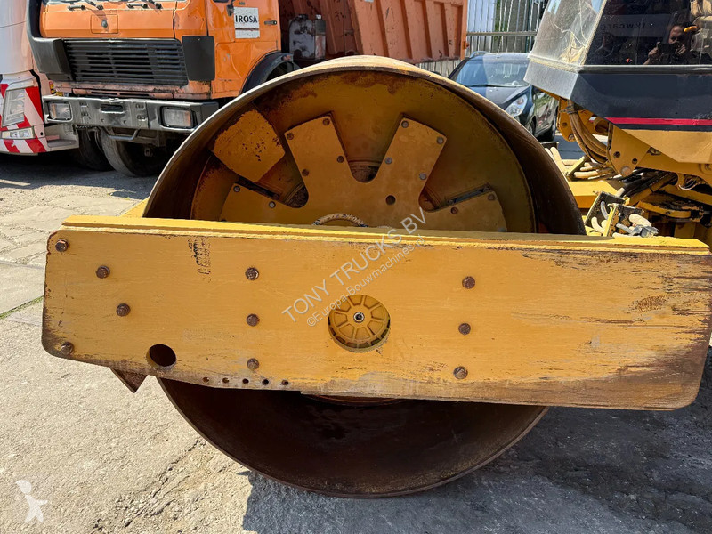 Compactador Caterpillar 563 Roller with vibration