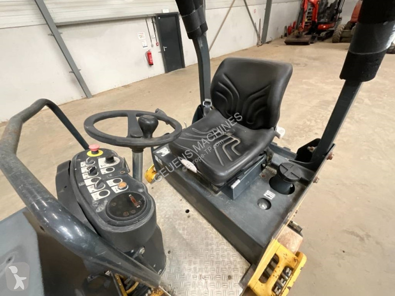 Compactor Bomag AD-4