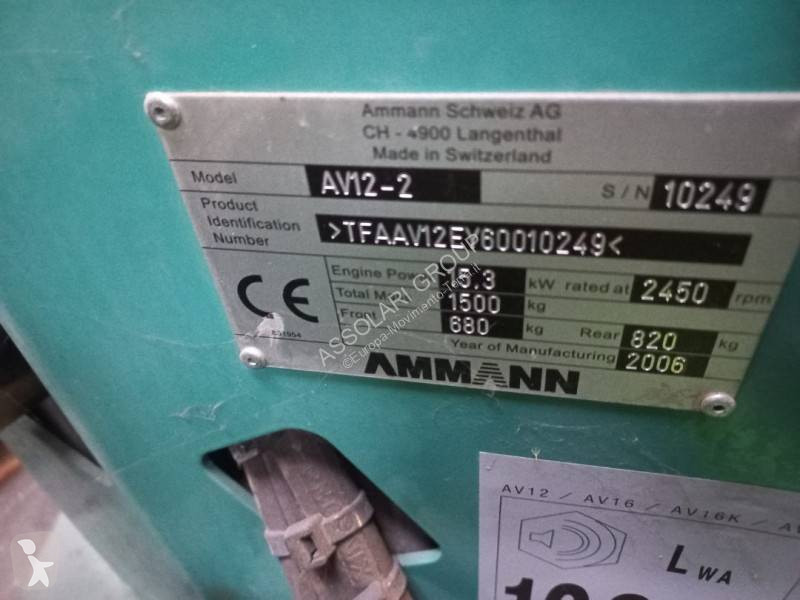 Compactador Ammann AV-12