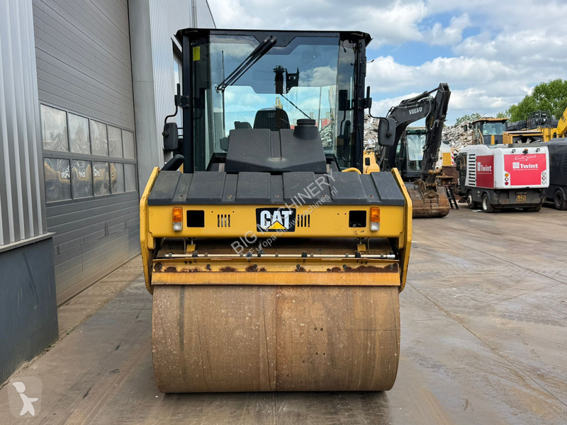 Compactor Caterpillar
